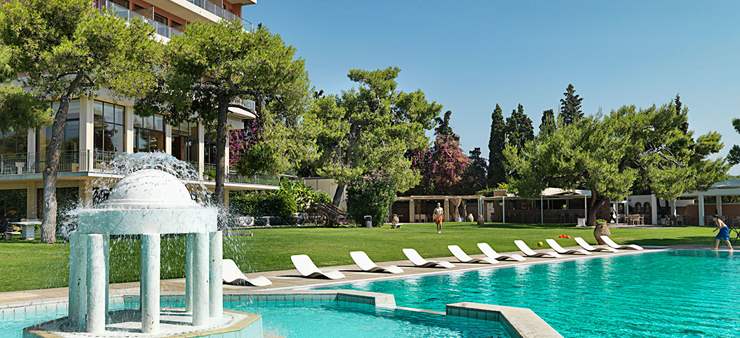 Kalamaki Beach Resort