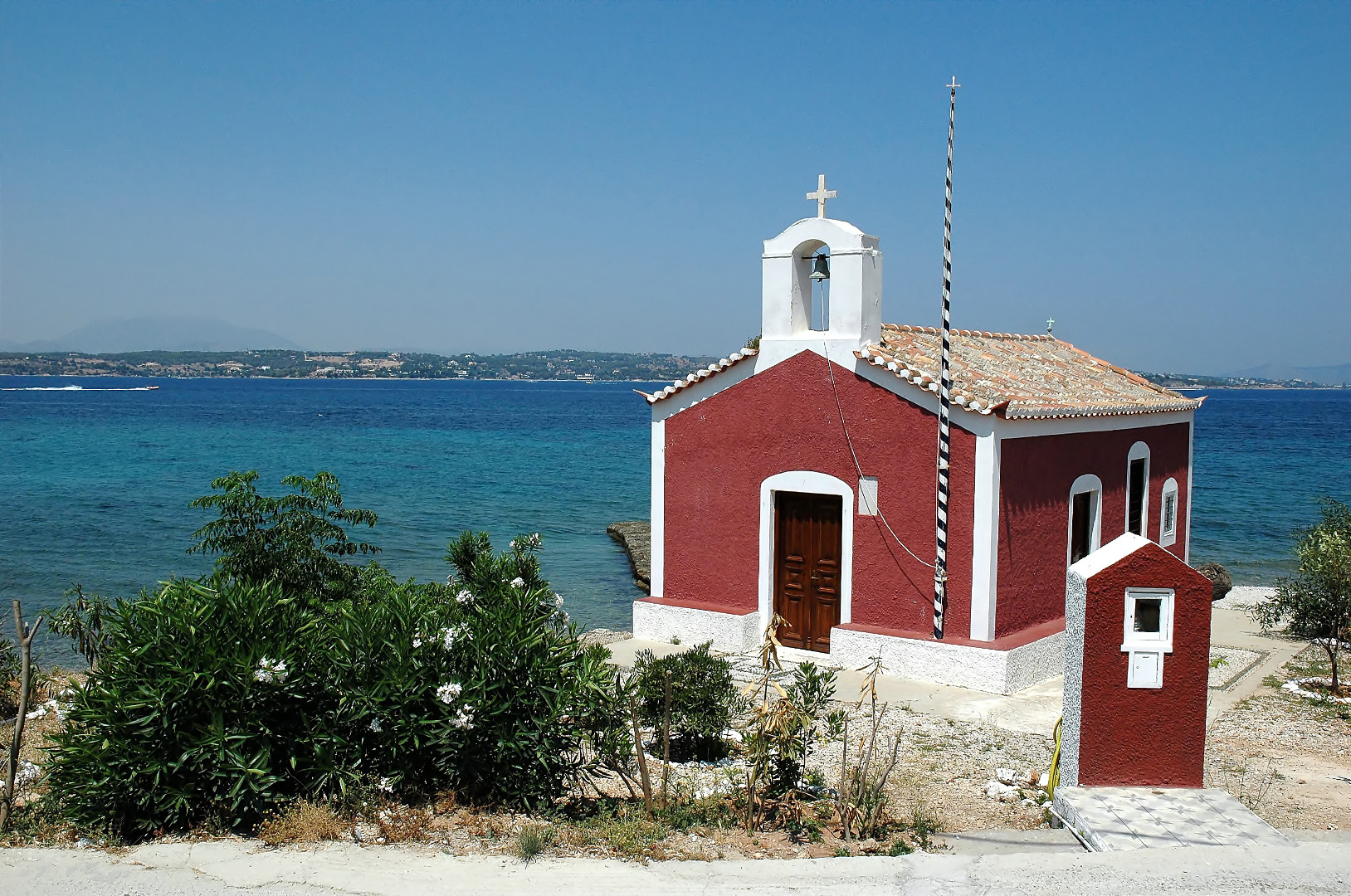 Spetses Chapel.jpg