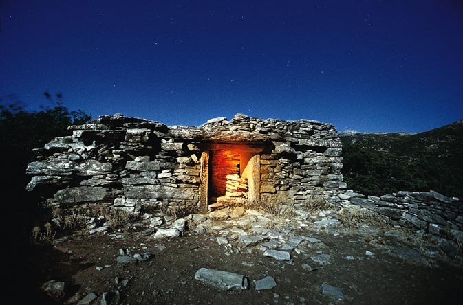 Drakenhuizen - Evia.jpg