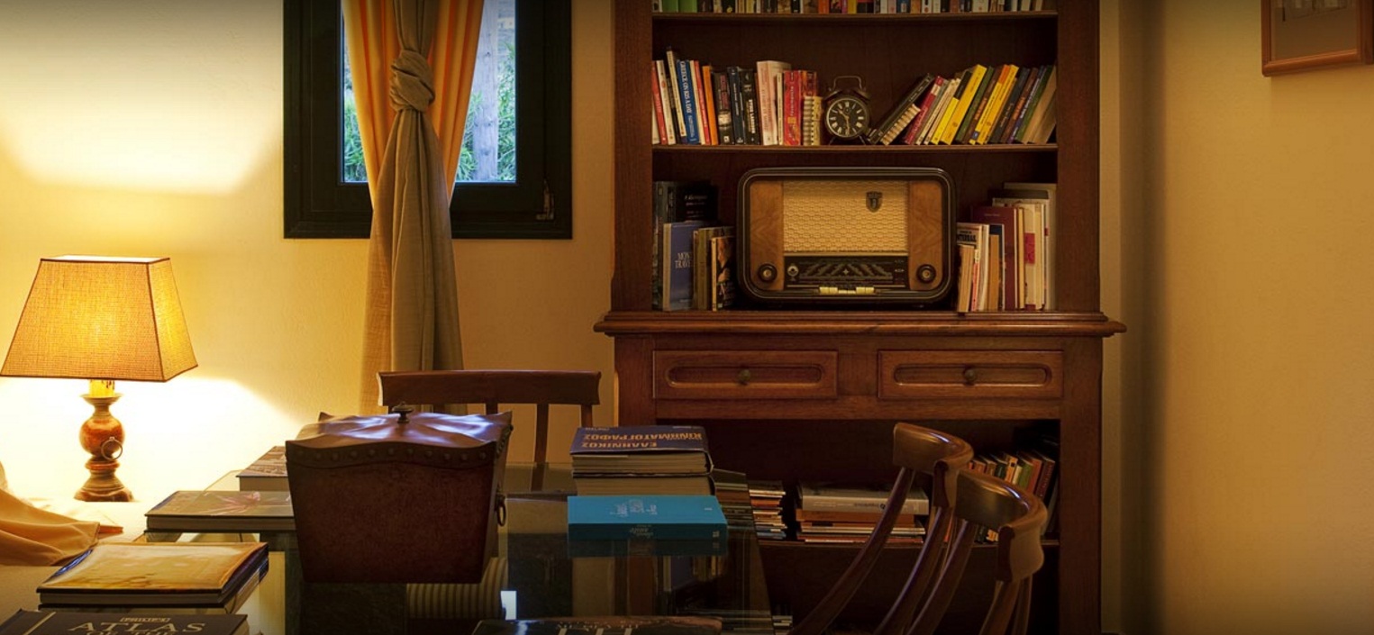 Yria Hotel Resort Bibliotheek