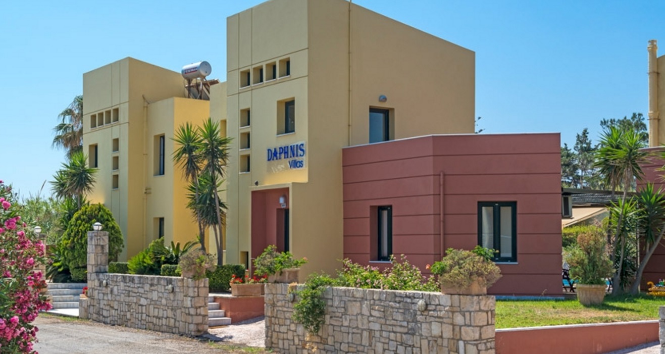 Daphnis Villas (1)