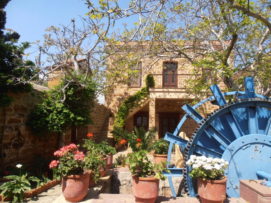 Arhodico Agricultural Pansion