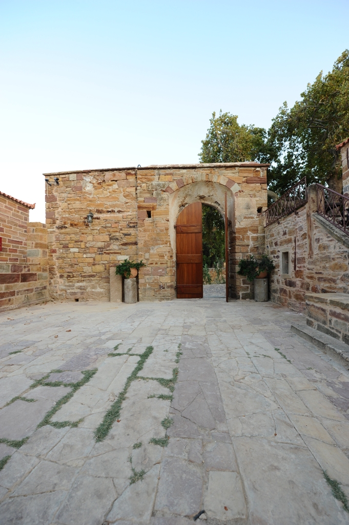 Archontiko Riziko (1)