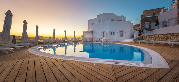 Aspalathras White Hotel