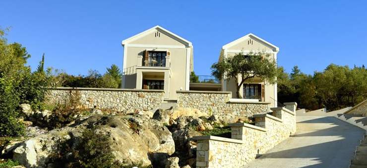 Adastra Ithaca Luxury Suites