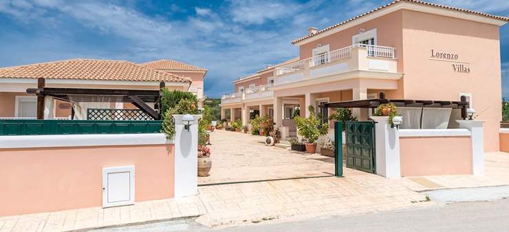 Lorenzo Luxury Villas