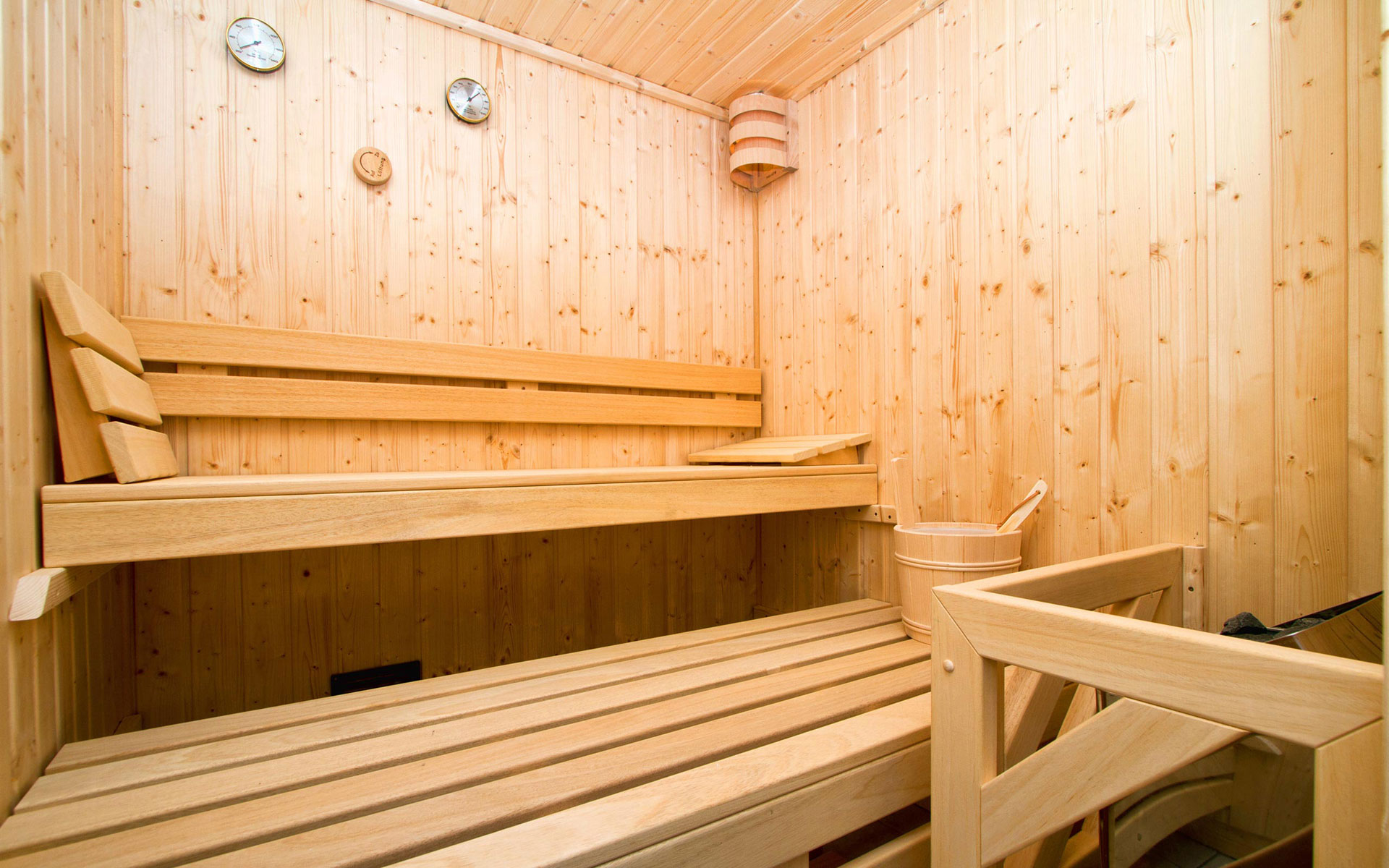 sauna