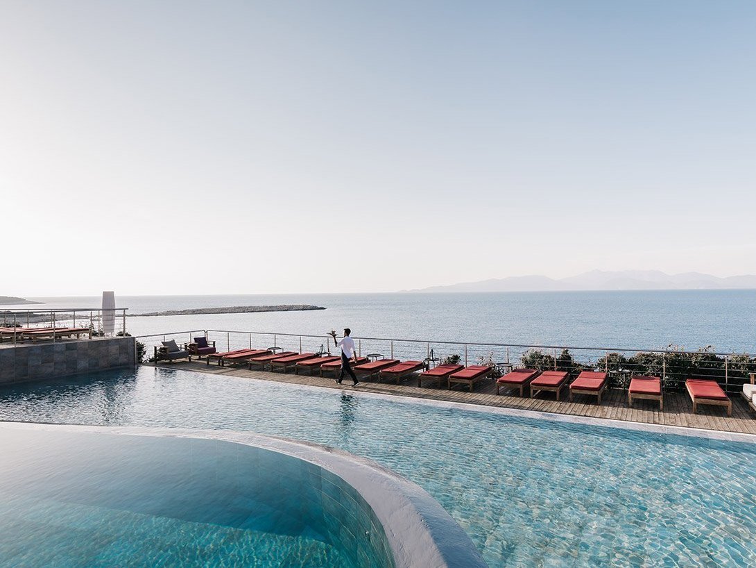 Zwembad met uitzicht