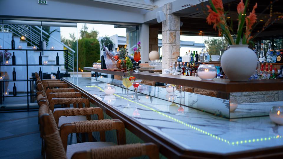 Kappa Resort Bar 1