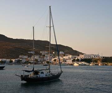 Folegandros Yacht